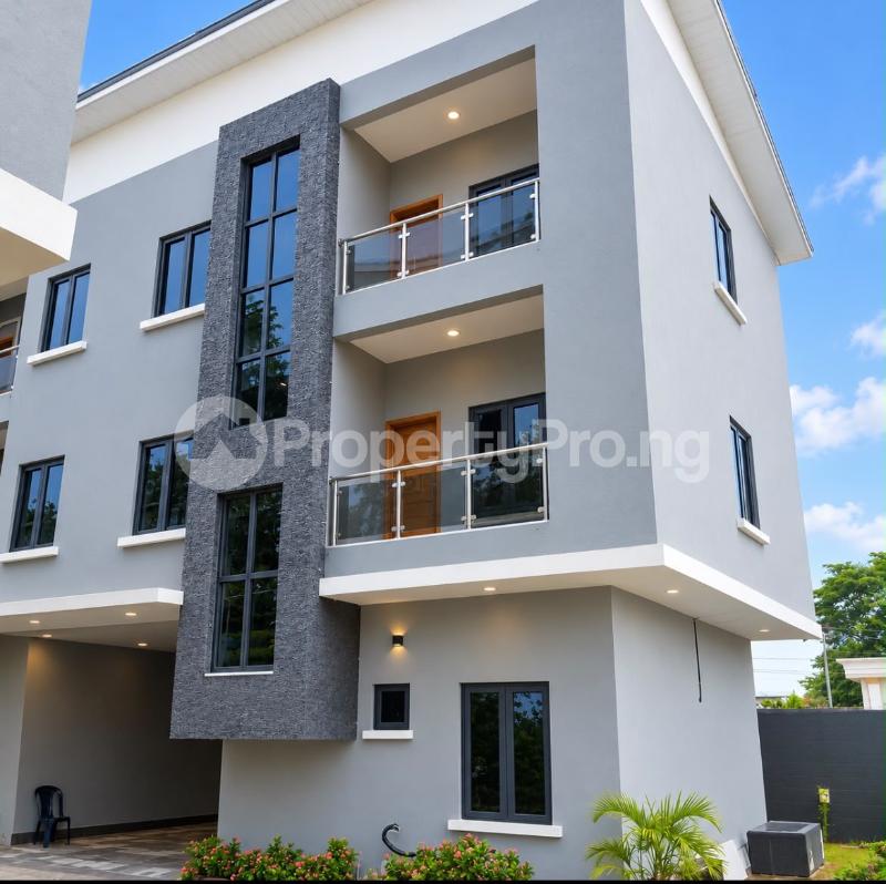 4 bedroom House for rent ONIRU Victoria Island Lagos