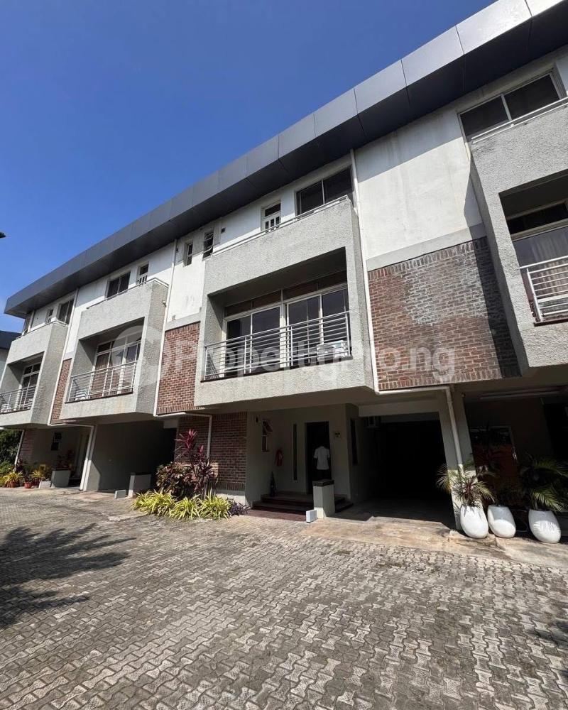 4 bedroom House for rent Banana Island Ikoyi Lagos