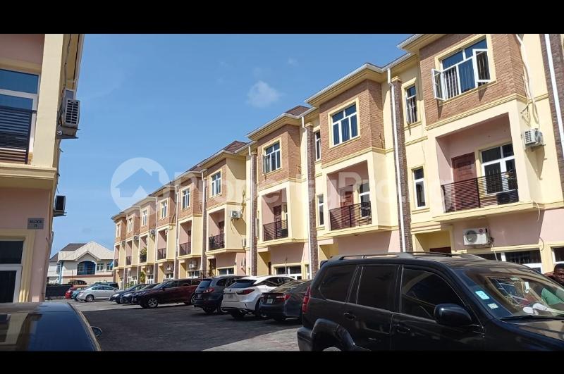 4 bedroom House for sale June Four Gardens, 5th Avenue, Osapa London Osapa london Lekki Lagos