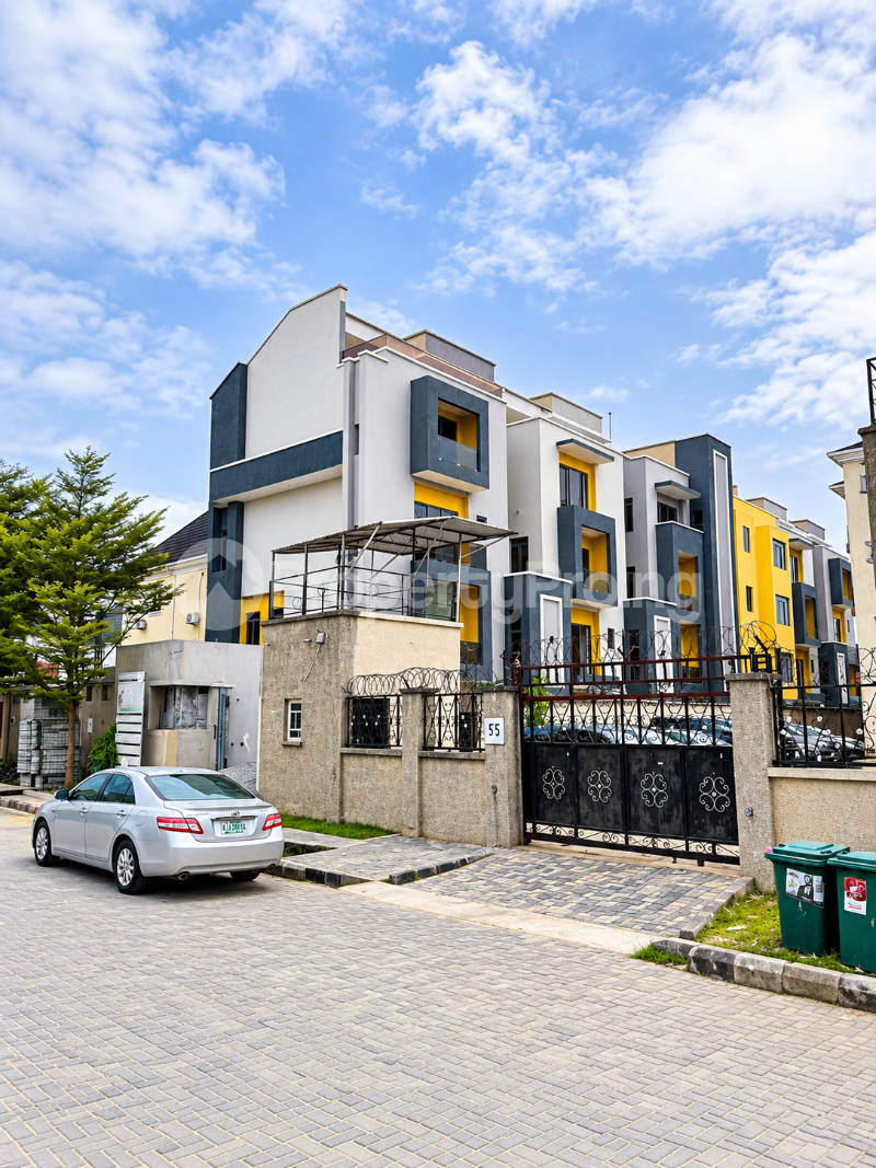 4 bedroom House for sale Ikota Lekki Lagos