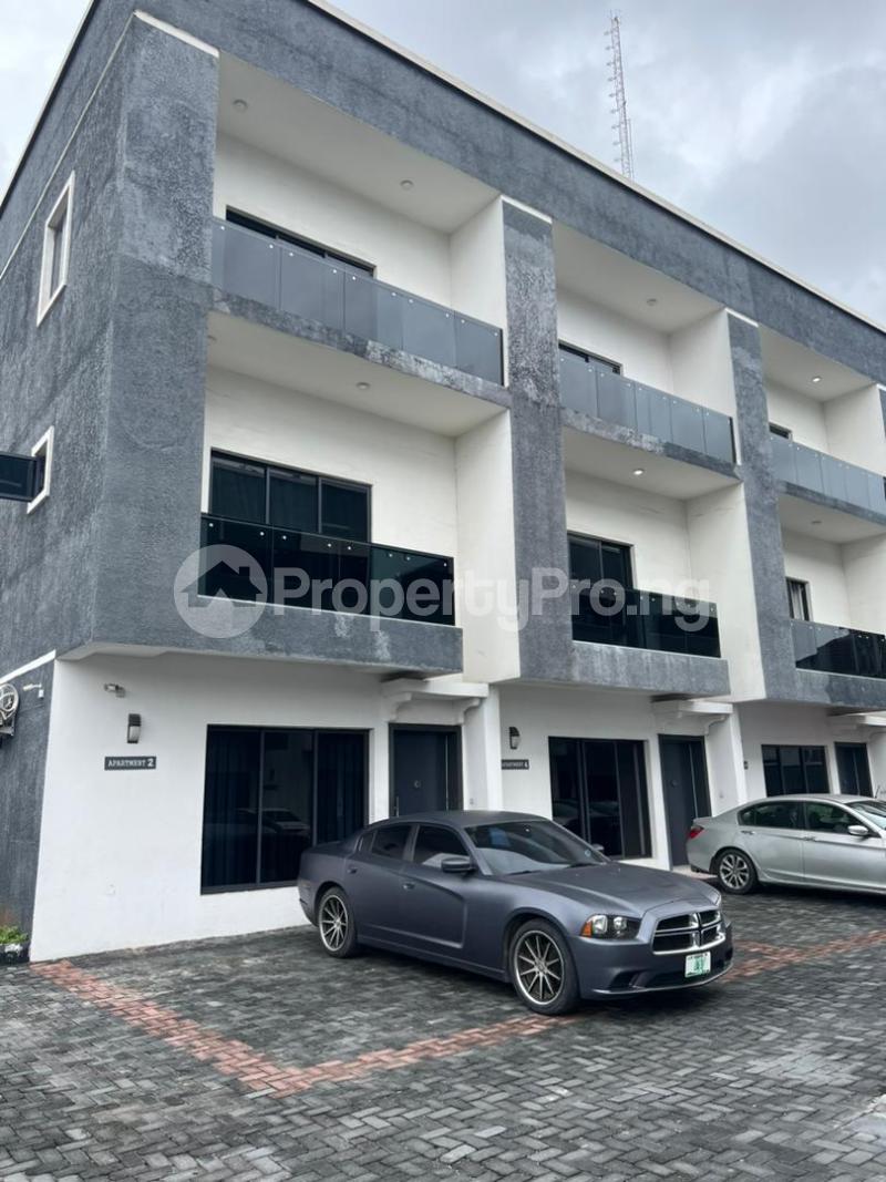 4 bedroom House for rent Phase 1, Lekki Lagos