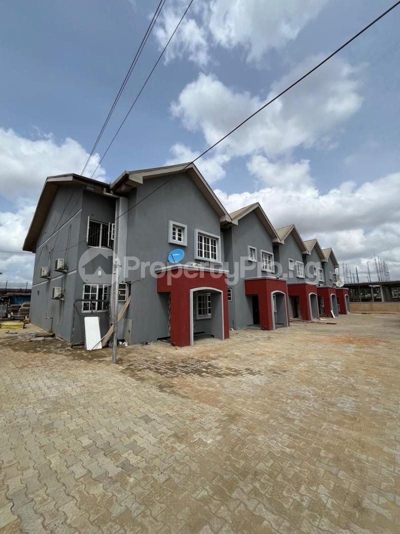 4 bedroom House for sale Gbagada Lagos