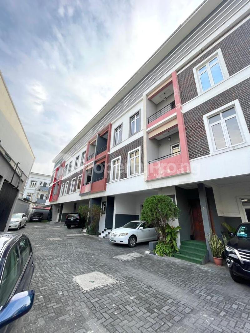 4 bedroom House for sale Parkview Estate Ikoyi Lagos