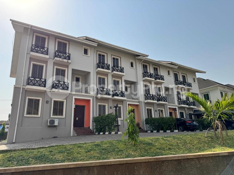 4 bedroom House for sale Durumi Abuja