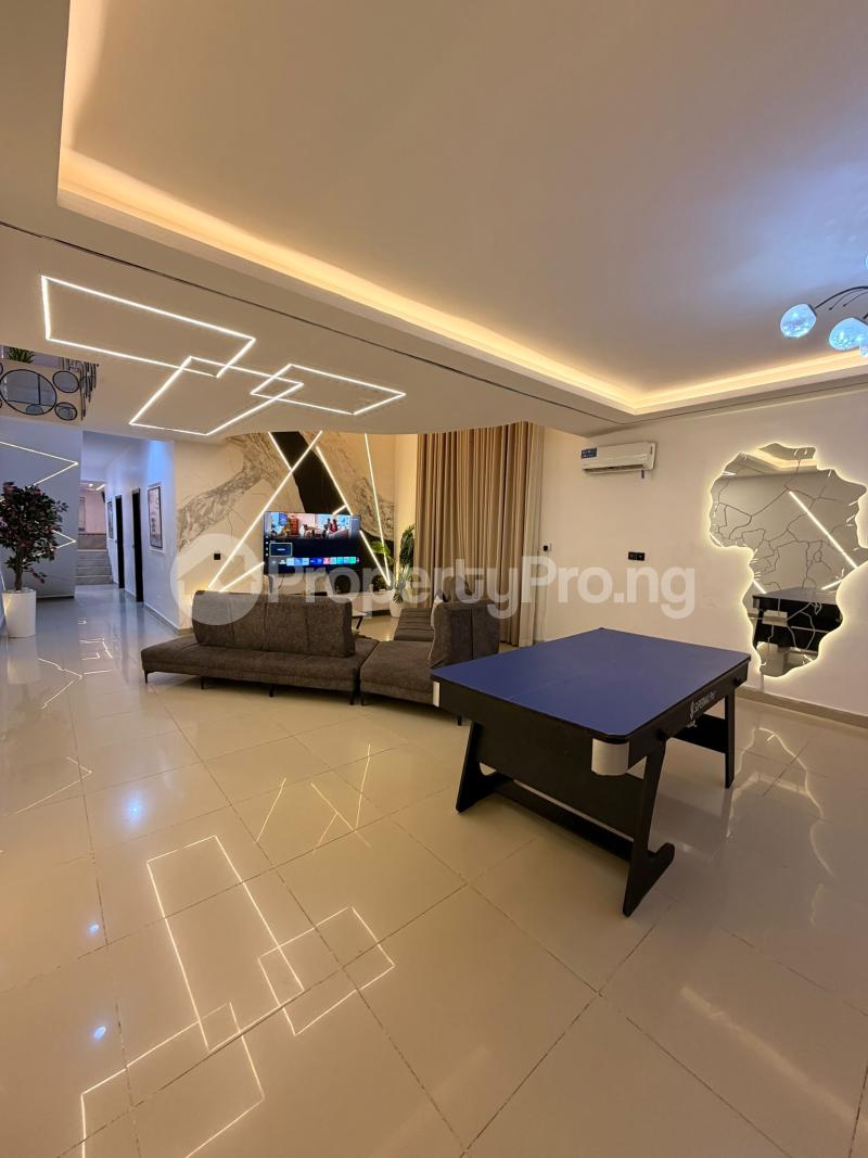 4 bedroom Flat / Apartment for shortlet Ikate Lekki Lagos