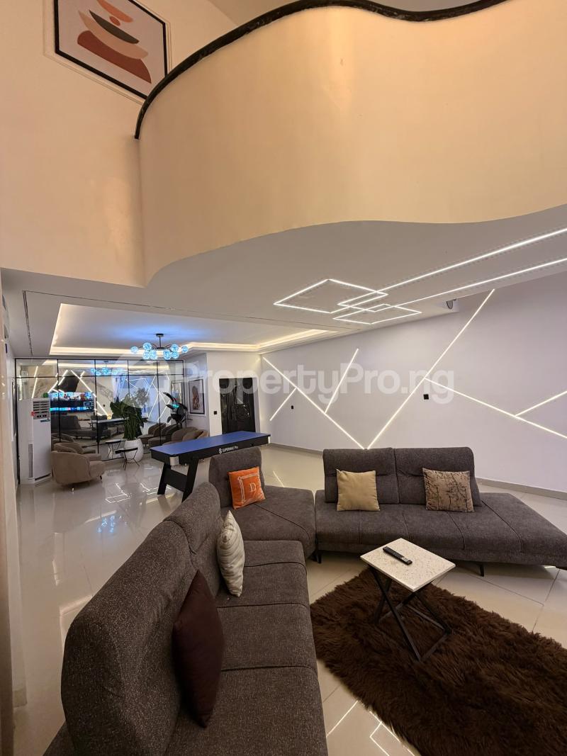 4 bedroom Flat / Apartment for shortlet Ikate Lekki Lagos