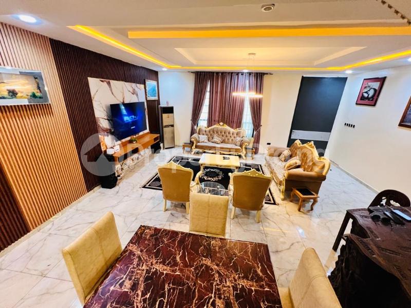 4 bedroom House for shortlet Adeniyi Jones Ikeja Lagos