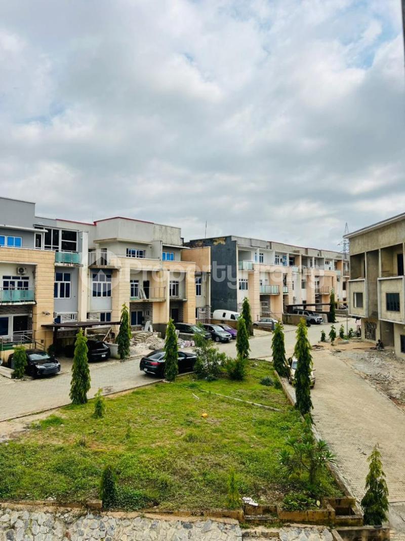 4 bedroom House for sale Wuye Abuja