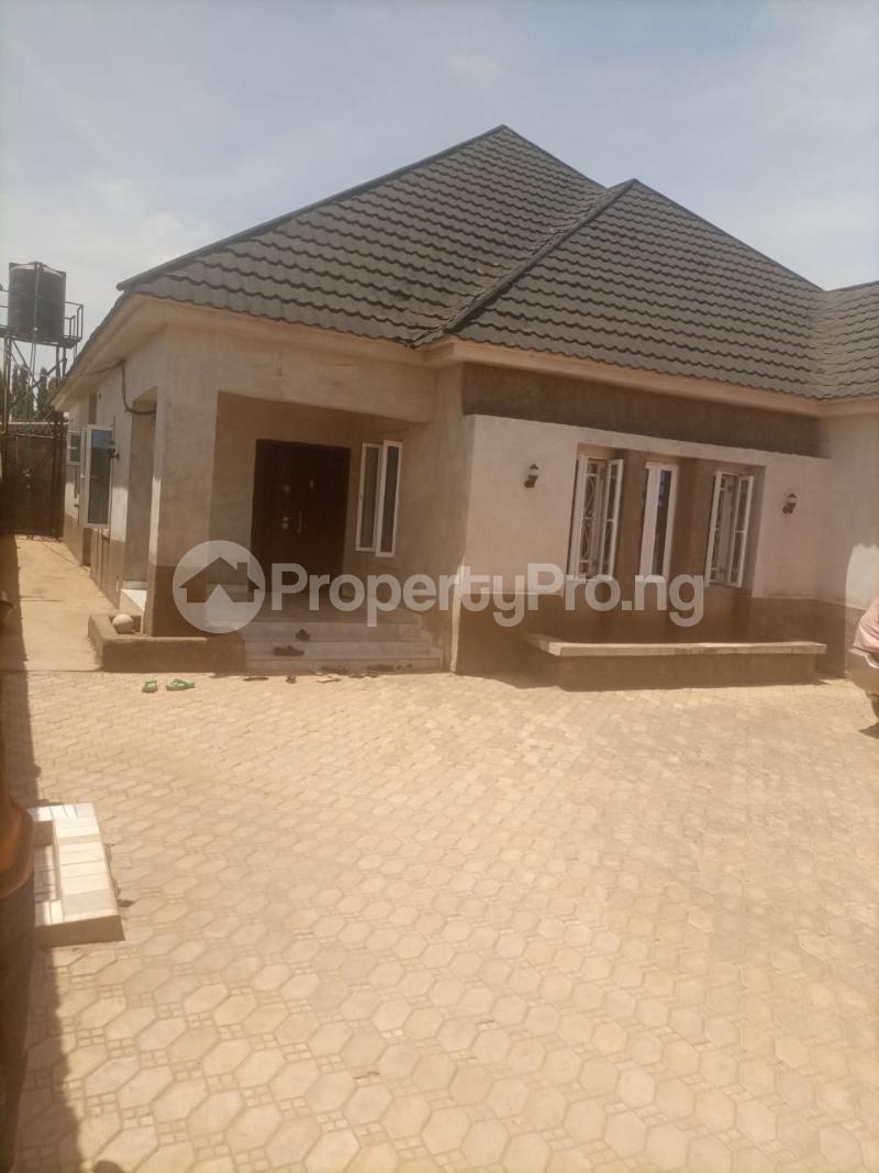 4 bedroom House for sale Gornin Gora Close To Tarred Road Chikun Kaduna