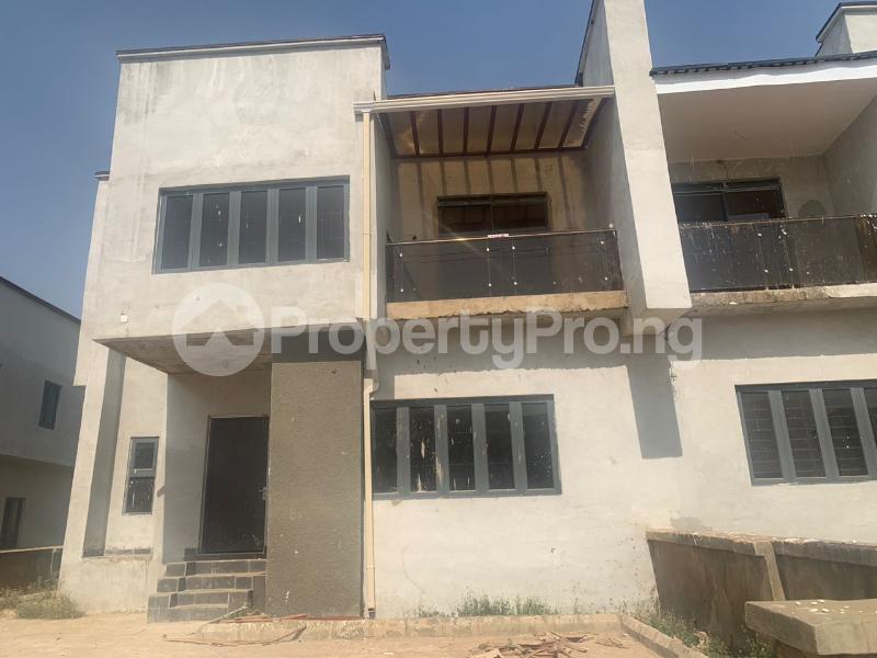 4 bedroom House for sale Gwarinpa Abuja