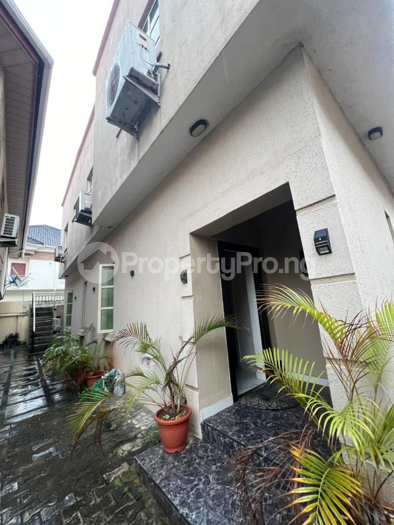 4 bedroom House for rent Osapa london Lekki Lagos