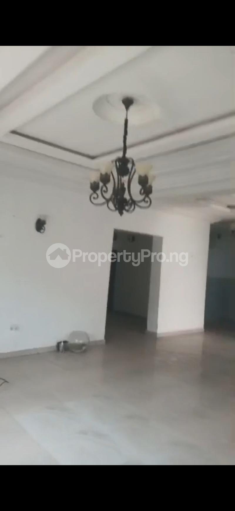 House for sale 3 Minutes Drive From Nizamiye Hospital Idu Abuja