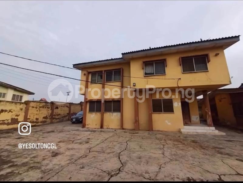 4 bedroom Commercial Property for sale Olumbe Bashia, 5 Minutes To Ojuirin, Bodija Bodija Ibadan Oyo