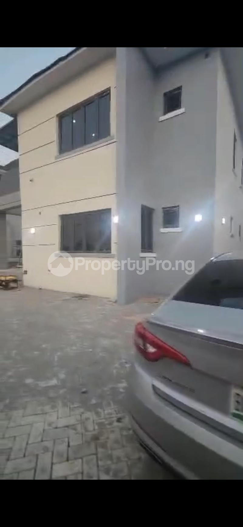 4 bedroom House for sale FO1 Layout Kubwa Abuja