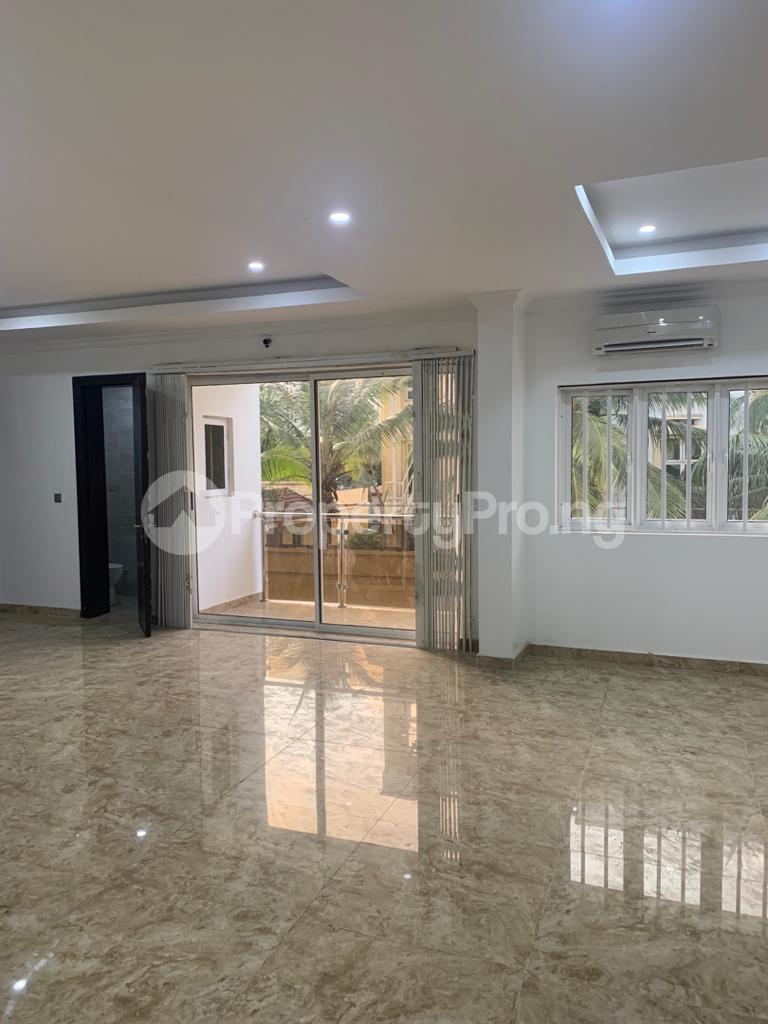 4 bedroom House for sale ONIRU Victoria Island Lagos