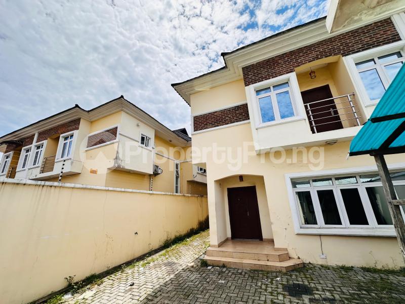 4 bedroom House for rent Bridgegate Estate Off Agungi Ajiran Lekki Lagos