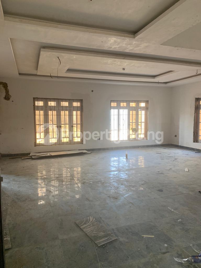 5 bedroom House for sale Gwarinpa Abuja