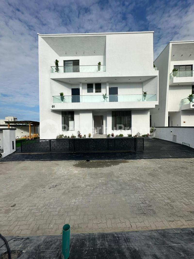 4 bedroom House for sale Chevron Lekki Lagos