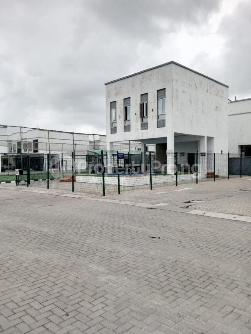 4 bedroom House for sale chevron Lekki Lagos