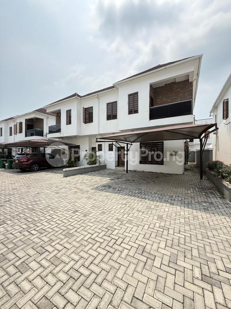 4 bedroom House for sale orchid Lekki Lagos