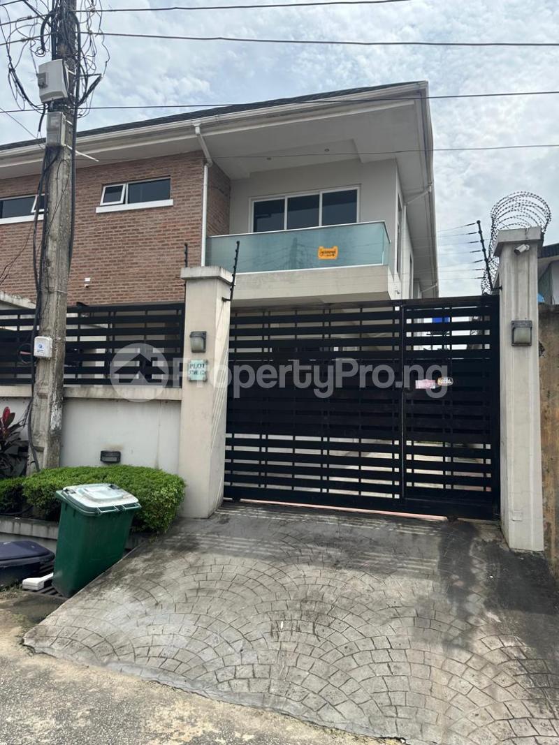 4 bedroom House for rent OGBA GRA Ogba Lagos