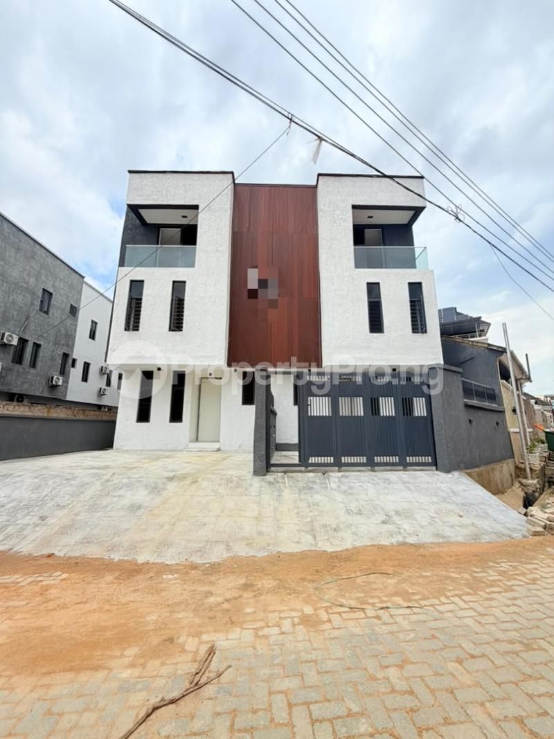 4 bedroom House for sale Gbagada Lagos