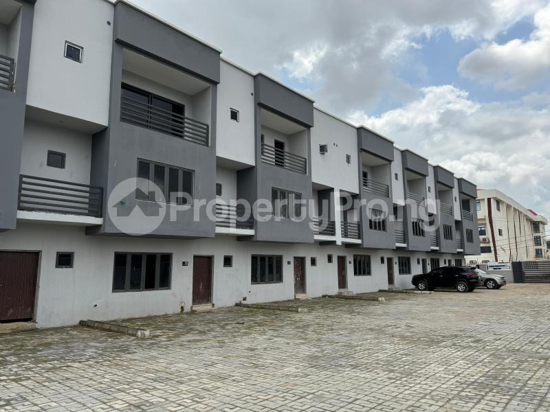 4 bedroom House for sale Kado Abuja