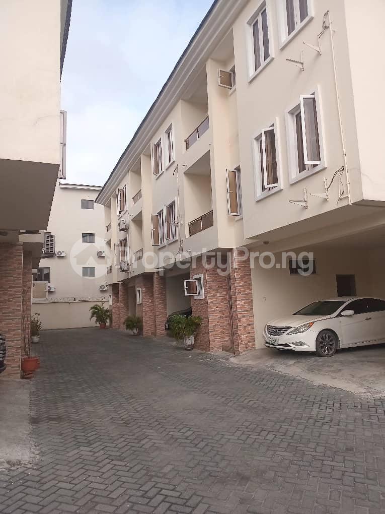 4 bedroom House for rent ONIRU Victoria Island Lagos