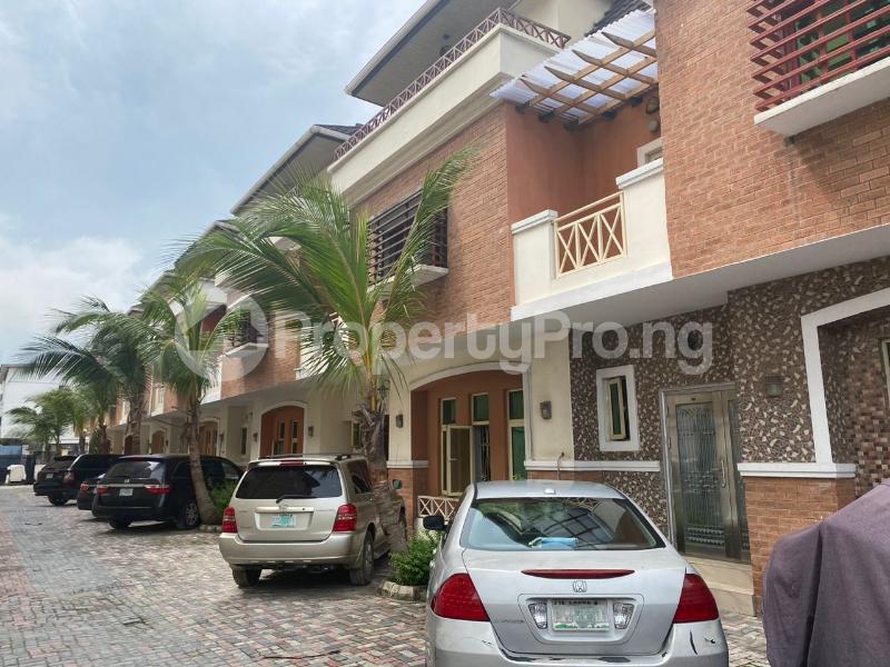 4 bedroom Flat / Apartment for rent Agungi Lekki Lagos