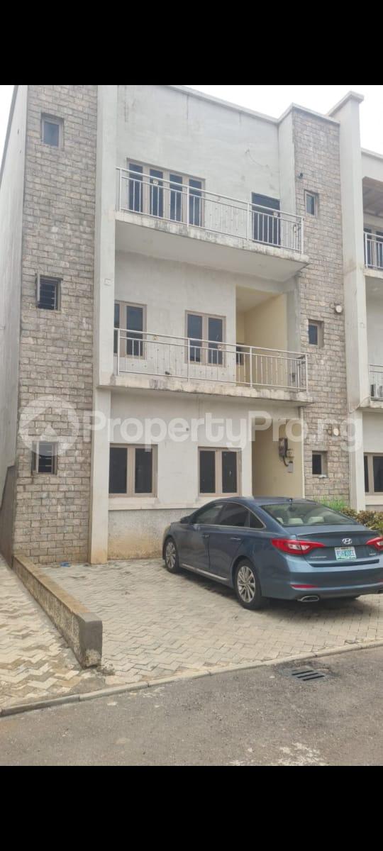 4 bedroom House for sale Dawaki Opposite Gwarinpa Dawaki Abuja