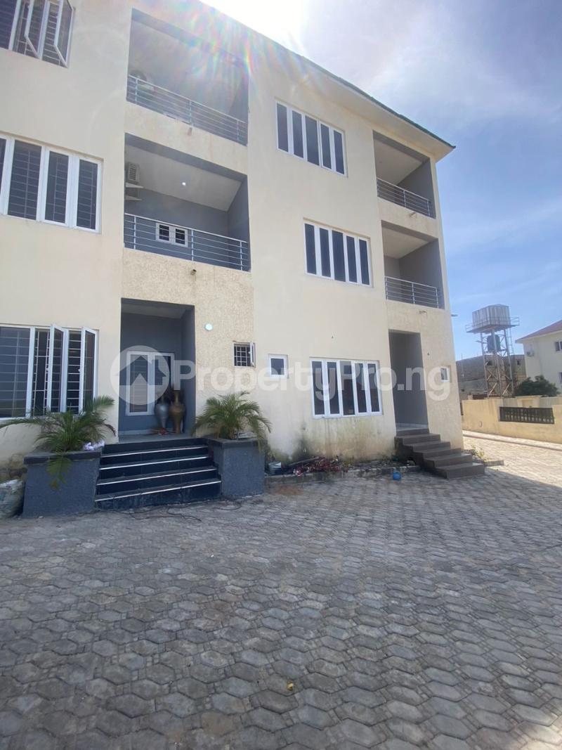 4 bedroom House for sale Guzape Abuja