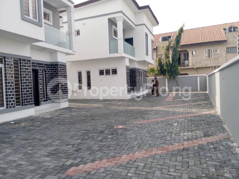 4 bedroom House for sale Thomas Estate Ajiwe Ajah Lagos