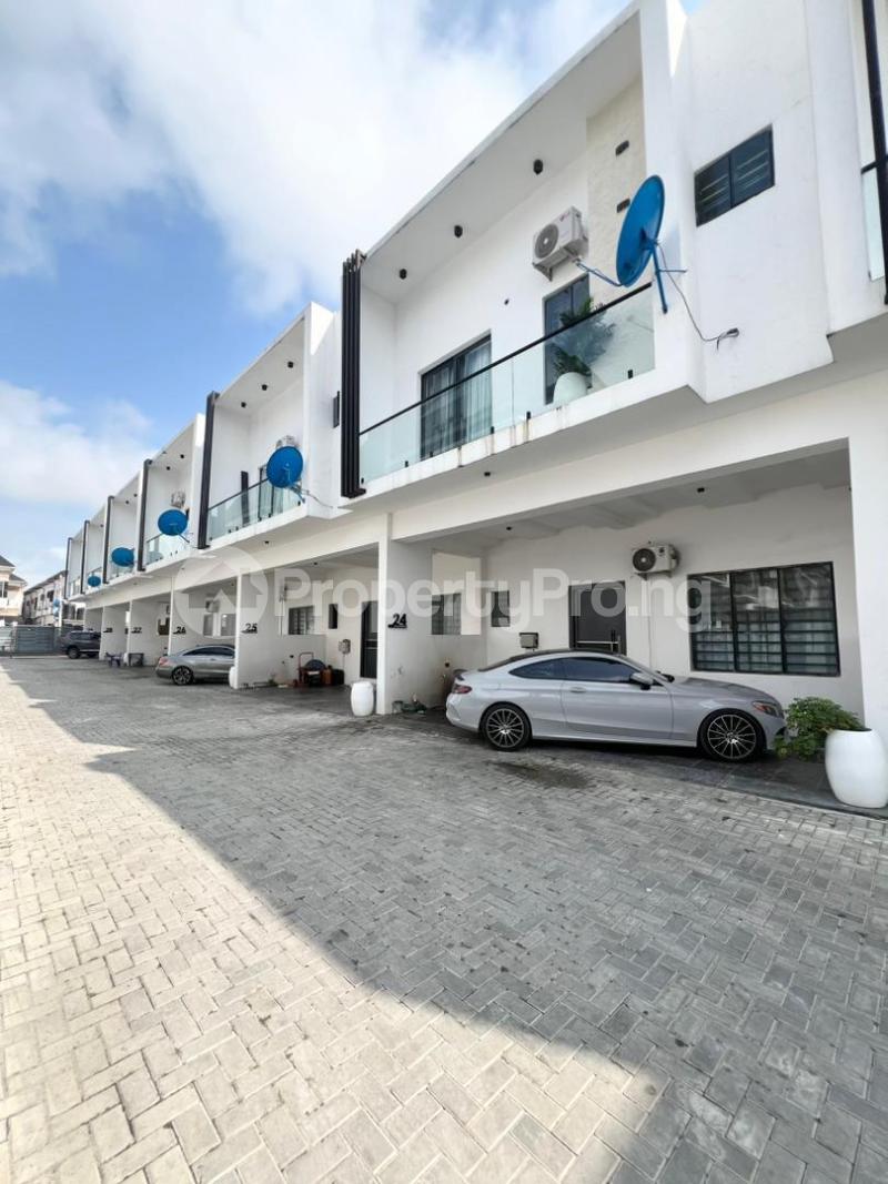 4 bedroom House for sale Ikota Lekki Lagos