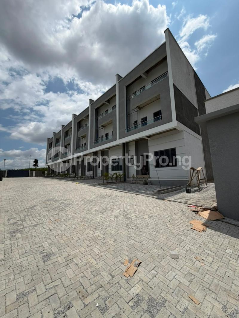 4 bedroom House for sale Idu Abuja