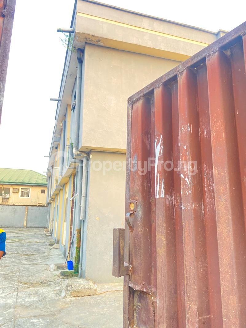 3 bedroom Flat / Apartment for sale Egbeda Alimosho Lagos