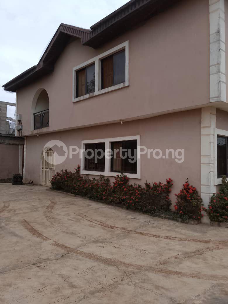 6 bedroom House for sale Governors road Ikotun/Igando Lagos