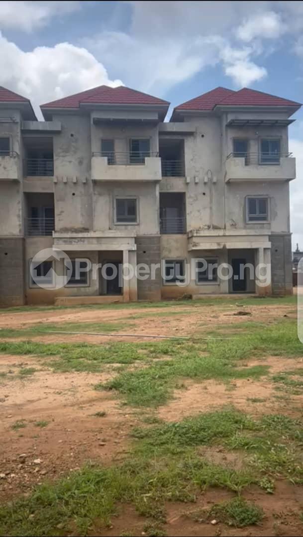 House for sale Behind Ay Shafa Falling Station Lugbe Abuja