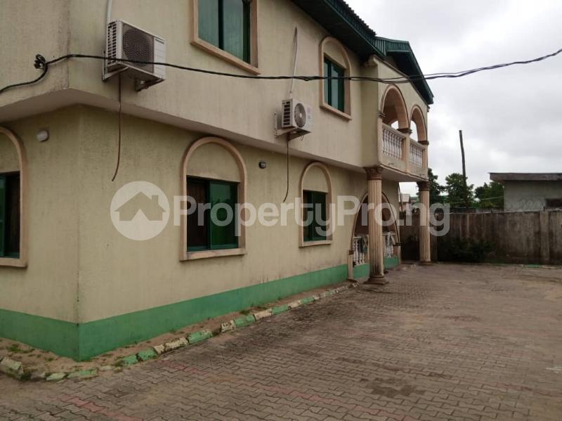 10 bedroom House for sale Along Lekki Expressway Lekki Lagos