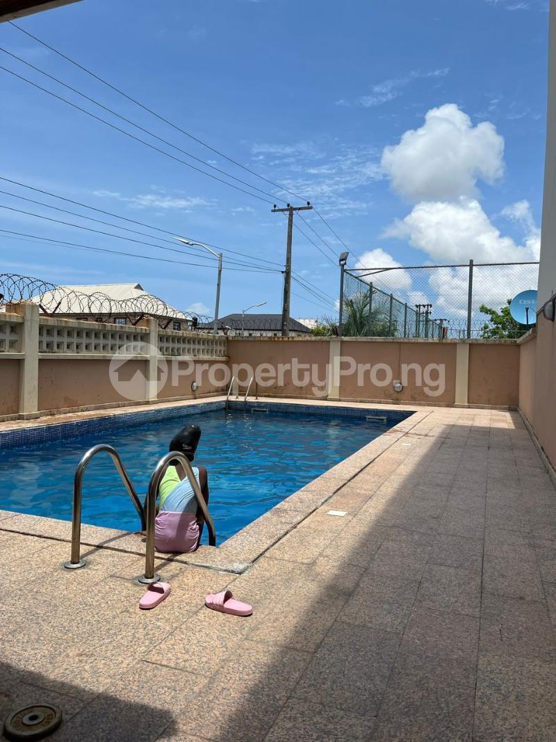 4 bedroom House for rent Palace Road ONIRU Victoria Island Lagos