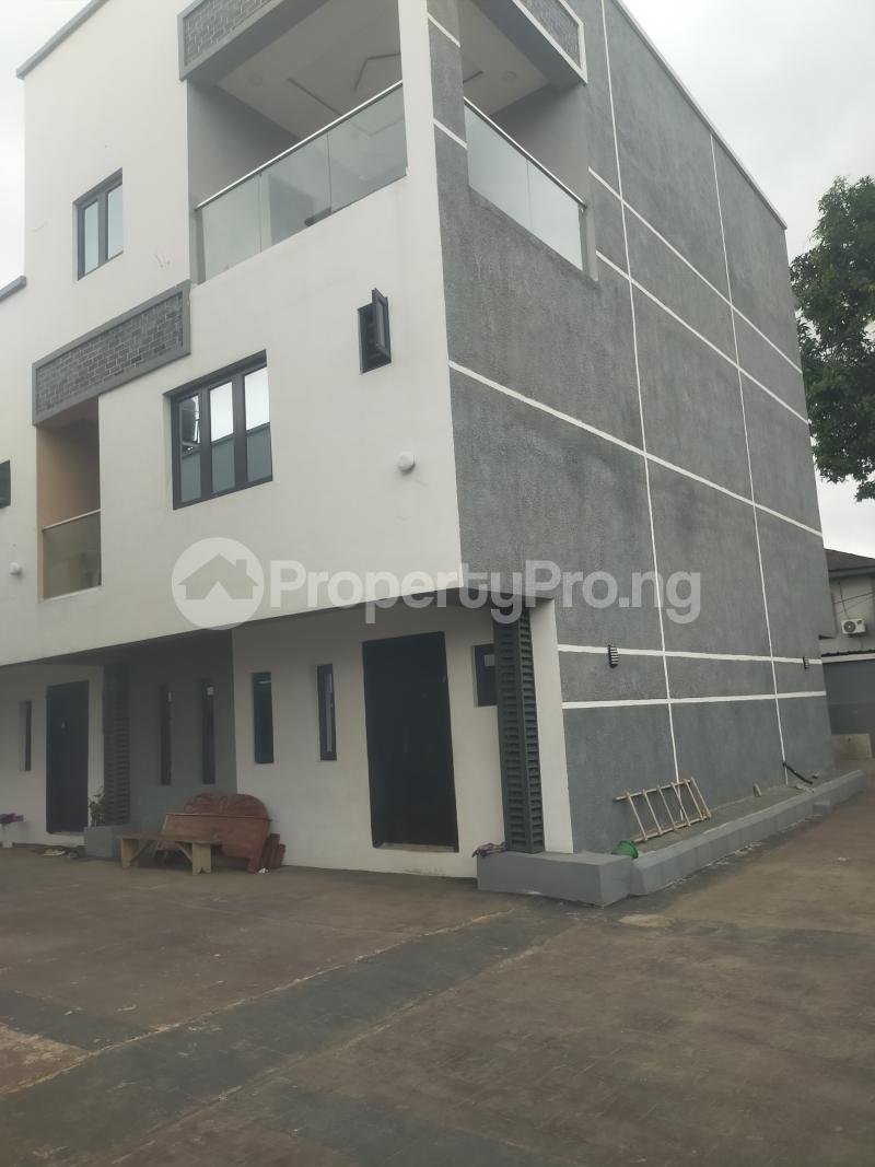 4 bedroom House for sale Off Coker Road Ilupeju Lagos