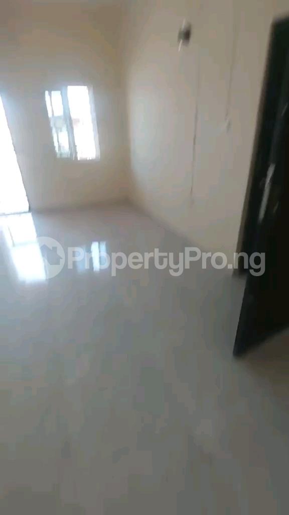 2 bedroom Flat / Apartment for rent Akoka Yaba Lagos
