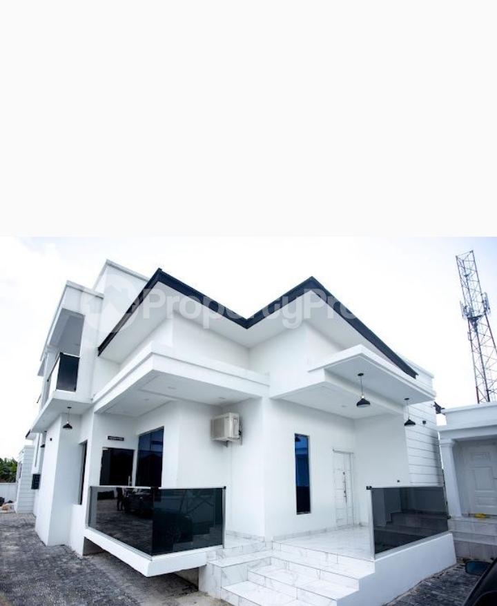 3 bedroom House for shortlet Off City Gate Okpanam, Asaba Delta