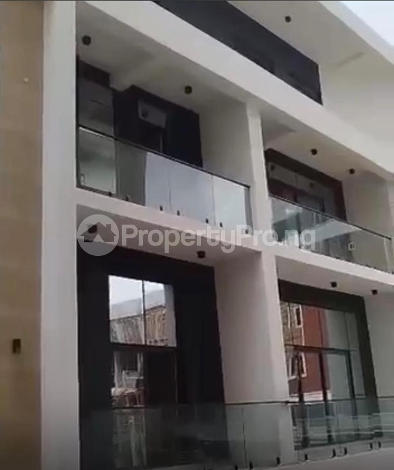 4 bedroom Flat / Apartment for sale Freedom Way Lekki Lagos