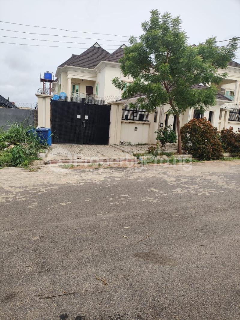 House for sale Oluyole Sharp Corner Area. Ibadan Oyo
