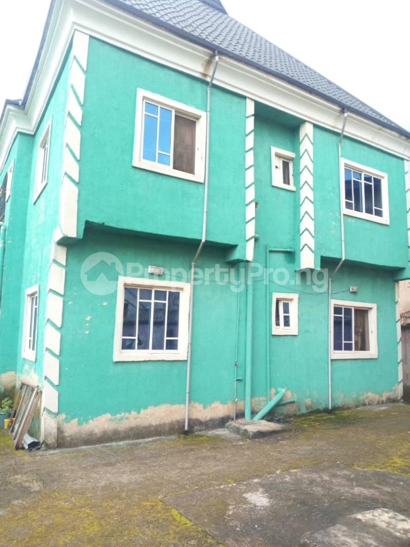 8 bedroom Flat / Apartment for sale Located In Owerri Owerri Imo