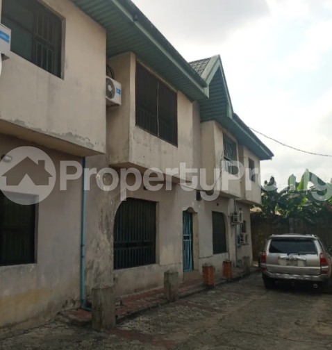 2 bedroom House for sale Elijiji Road, Woji, Port Harcourt Rivers