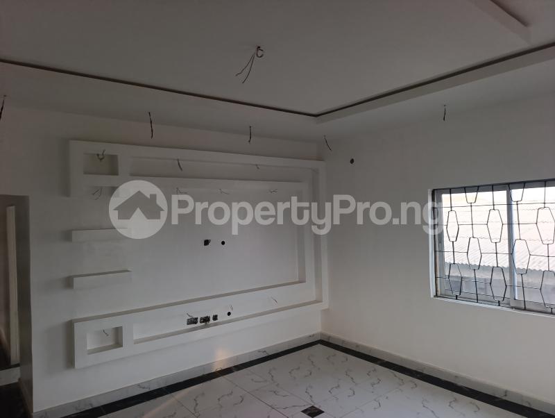 3 bedroom Flat / Apartment for rent Felele Street Ibadan Felele Ibadan Oyo
