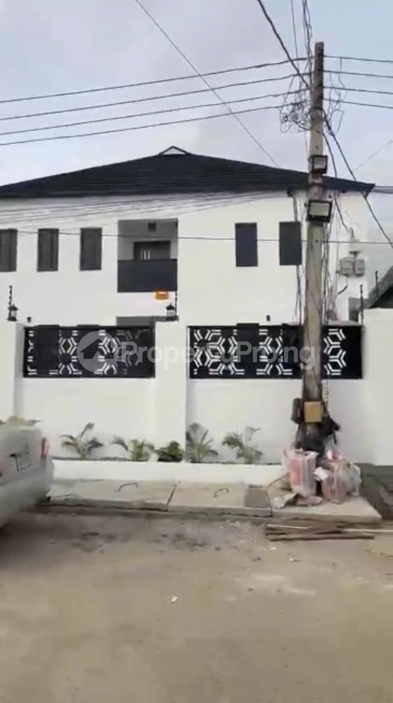 3 bedroom House for sale Glory Estate,gbagada Gbagada Lagos
