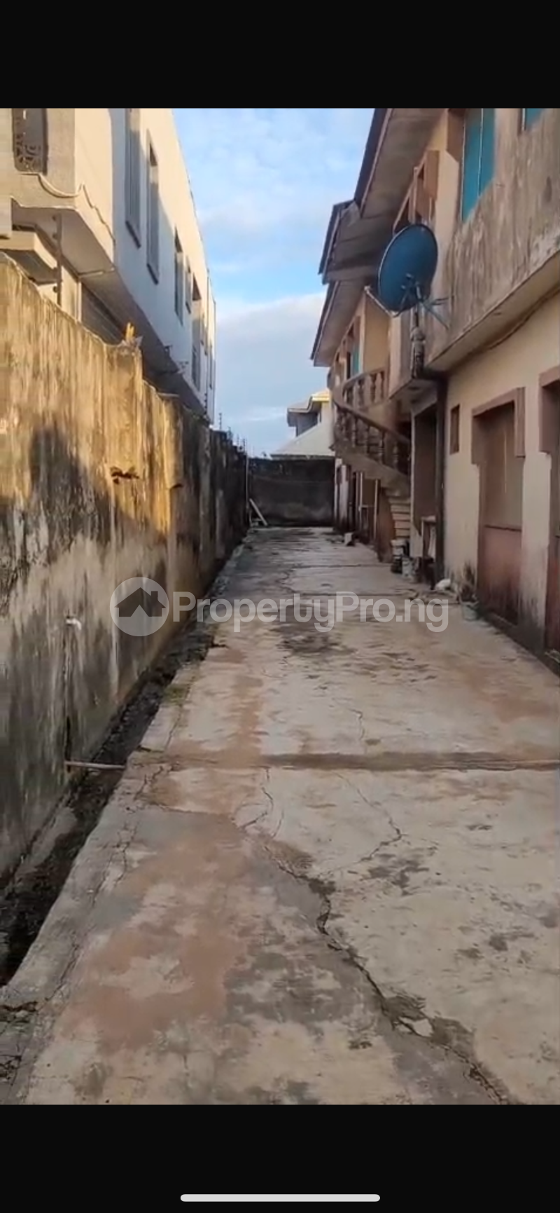 House for sale New London Baruwa Ipaja Lagos