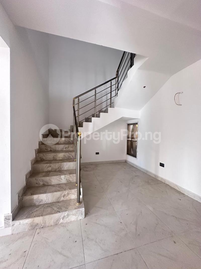 4 bedroom House for sale ONIRU Victoria Island Lagos